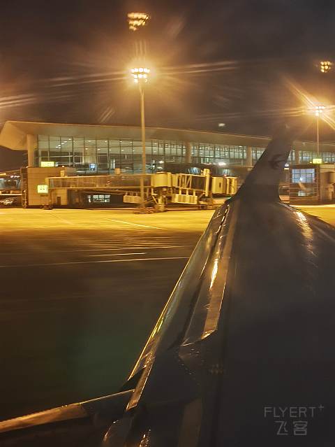 青岛东航中转体验，两段MU高效衔接。-中国东方航空 MU2518 MU6405 DLC-TAO-SHE