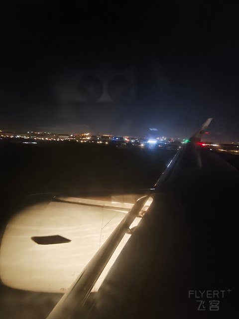 青岛东航中转体验，两段MU高效衔接。-中国东方航空 MU2518 MU6405 DLC-TAO-SHE