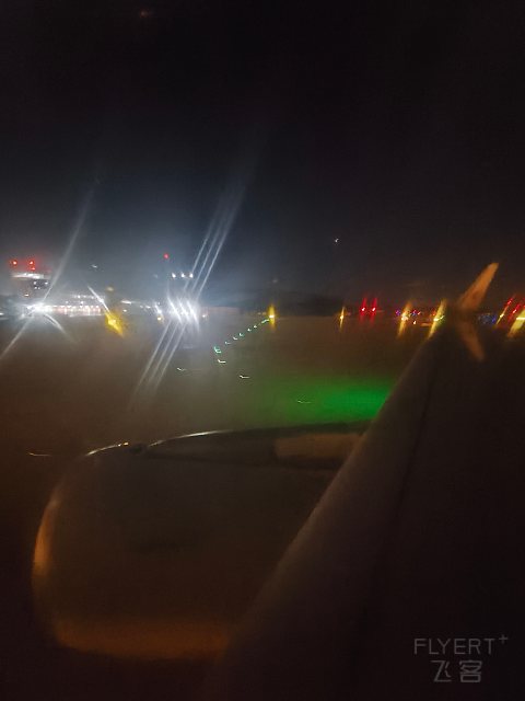 青岛东航中转体验，两段MU高效衔接。-中国东方航空 MU2518 MU6405 DLC-TAO-SHE