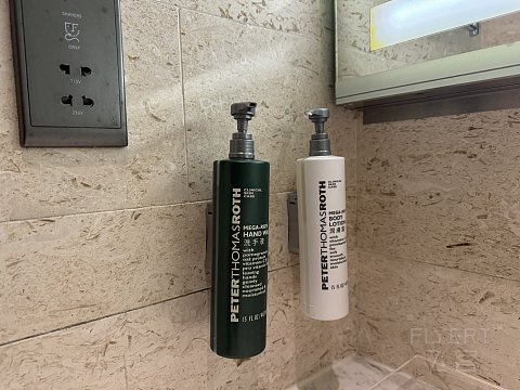 栖息旺角霓虹，感受香港烟火|香港旺角希尔顿花园酒店测评