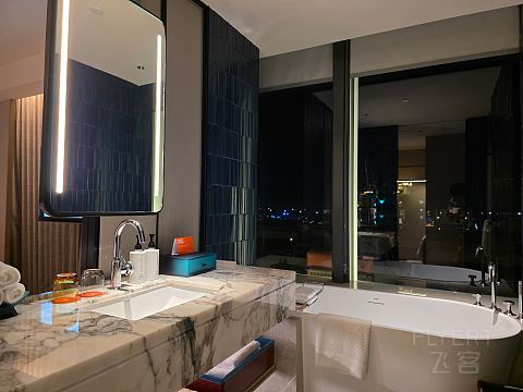 乐高之门｜上海缤纷里希尔顿嘉悦里酒店多房型攻略