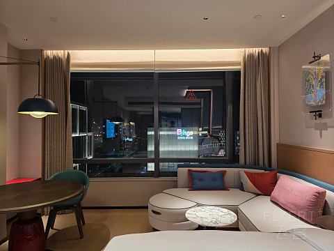 乐高之门｜上海缤纷里希尔顿嘉悦里酒店多房型攻略