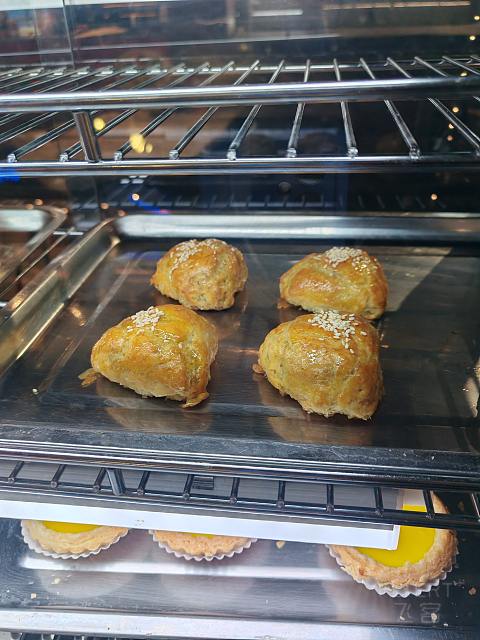 #踏秋而行#CZ388南航雅加达-广州非麸质餐食体验
