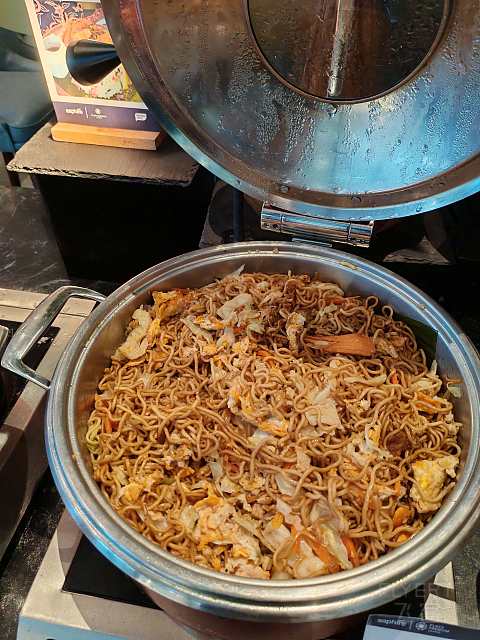 #踏秋而行#CZ388南航雅加达-广州非麸质餐食体验