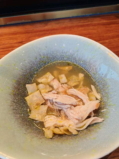 #踏秋而行#CZ388南航雅加达-广州非麸质餐食体验