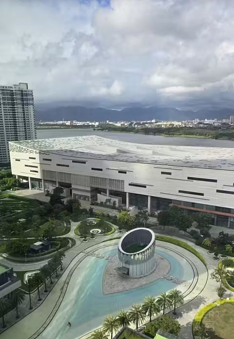 “一线”湖景—福州东湖万豪
