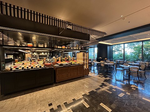没有咖啡的日子｜深圳前海华侨城艾美酒店行政角房