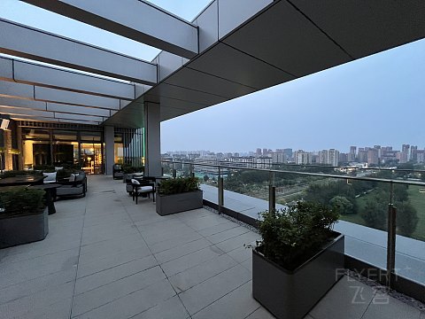 【房型首发】北京环球影城隔壁的高性价比新选——通州皇冠假日酒店单卧套房入住报告