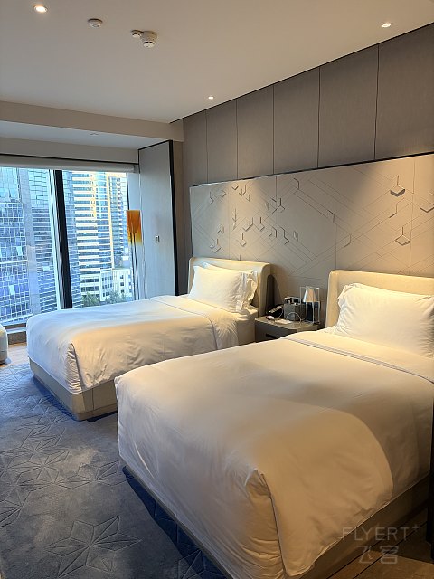 北京三里屯通盈洲际 | 住新不住旧，大中华旗舰洲际feat. 双床&鸡尾酒&早餐分享