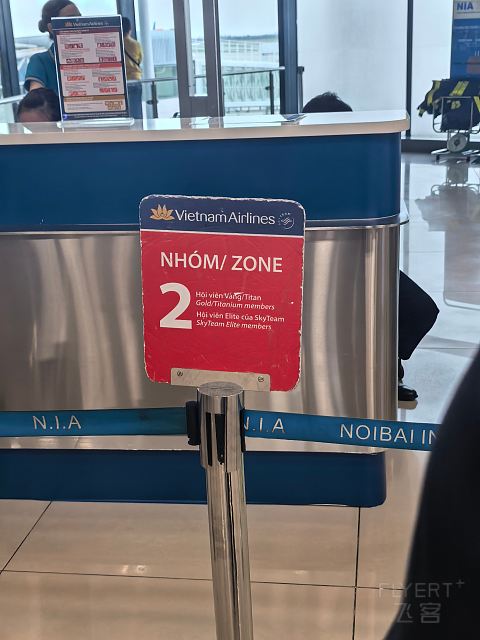 在越南航空备受优待的东航高卡