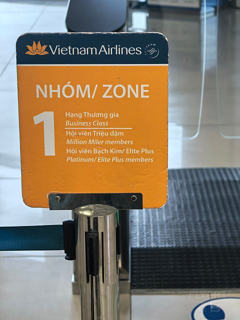 在越南航空备受优待的东航高卡