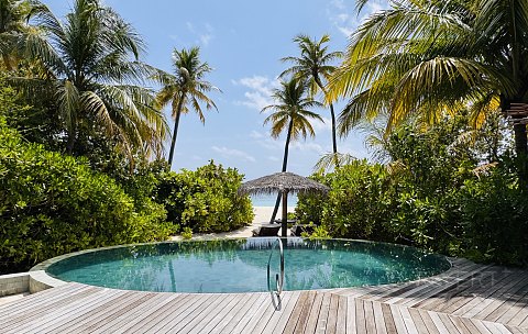 果冻海•耀珍珠|马尔代夫米莱度岛度假酒店(Milaidhoo Maldives)泳池水屋及沙屋全体验
