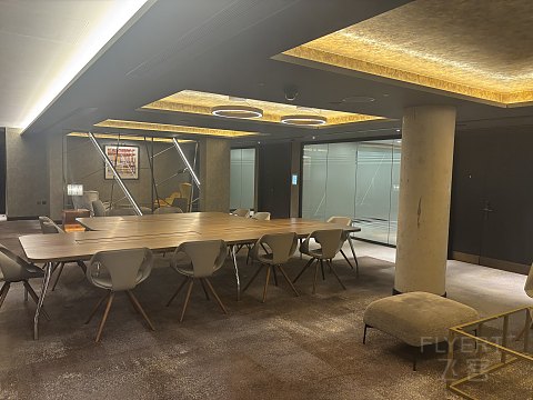 【首评】伦敦 Lincoln Plaza Curio：设计感十足的金丝雀码头精品酒店