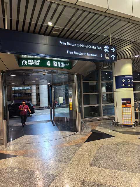 国庆游大马——PKX—KUL—PEN东航MU795公务舱体验#踏秋而行#