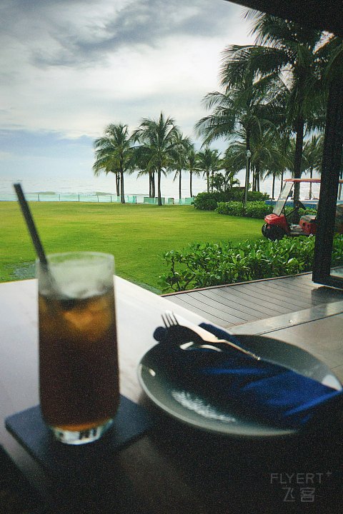 【富国岛Movenpick（公寓及别墅）：大超预期】
