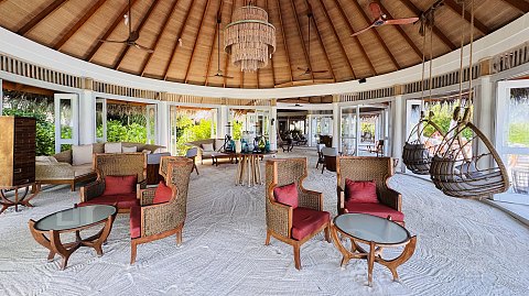 果冻海•耀珍珠|马尔代夫米莱度岛度假酒店(Milaidhoo Maldives)泳池水屋及沙屋全体验