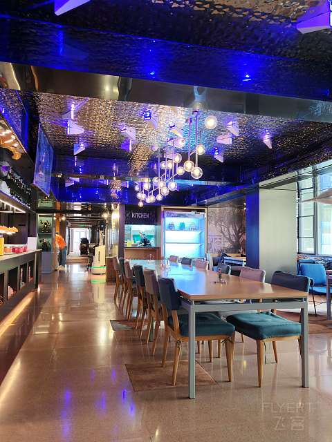 #踏秋而行#繁华之间：国庆广州北京路大佛寺旁希诺酒店