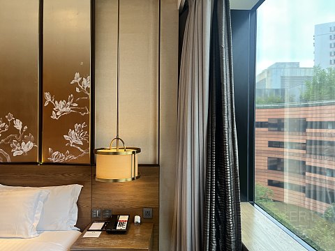 2025年9月上海衡山12号华邑