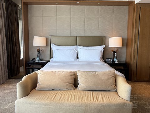香港麗思卡爾頓維港海景大床房寫意入住