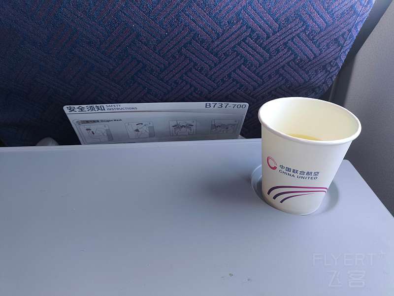 132708RHEoczLImM5o6mVz.jpg