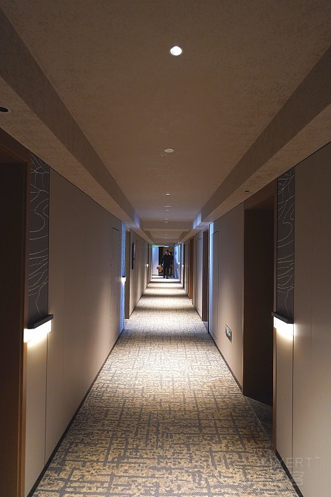 东北追秋大环线！Day1⃣：开局即巅峰！早餐硬核的锡林浩特杭盖路亚朵酒店 套房体验