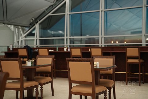 Fly Better—香港/曼谷阿联酋航空A388商务舱飞行体验