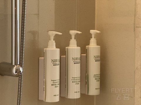 国庆第一天｜体验满意但人满为患的高性价比昆山万怡