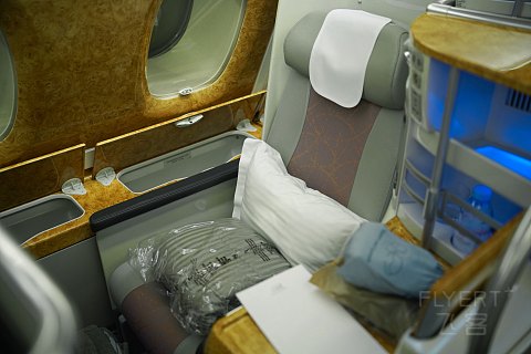 Fly Better—香港/曼谷阿联酋航空A388商务舱飞行体验