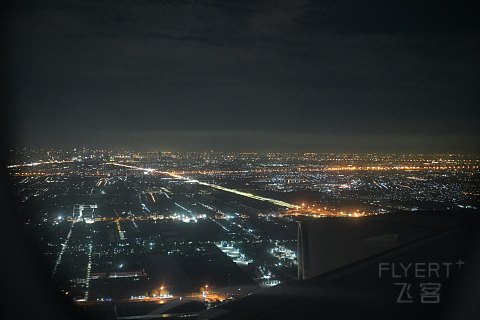 Fly Better—香港/曼谷阿联酋航空A388商务舱飞行体验