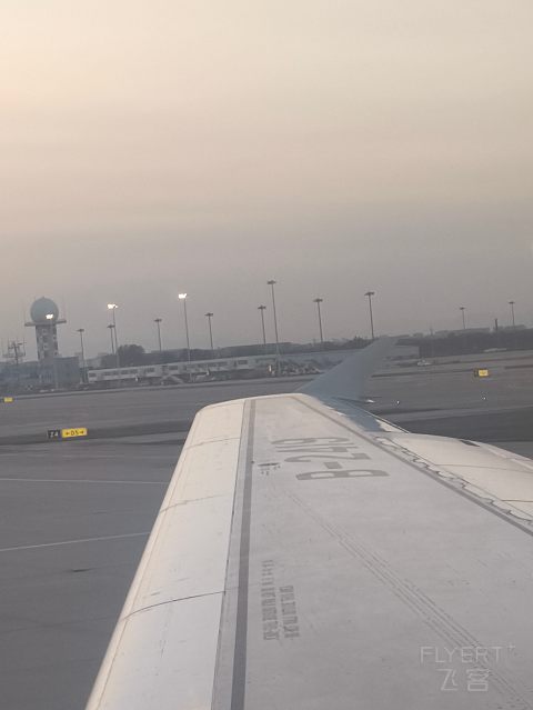 MU老年321，精品热正PEK出。-中国东方航空 MU5122 PEK-SHA 空客A321-200 经济舱