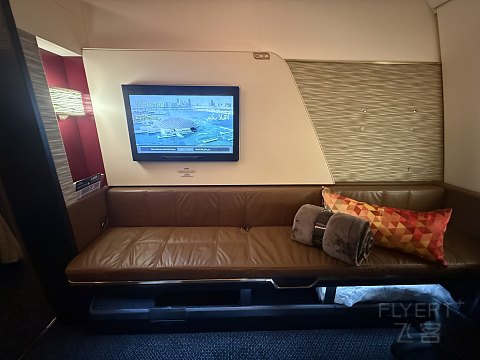 嚇, 搭頭等公寓被這樣搞! 阿提哈德航空 EY499 SIN-AUH First Apartment 飛行報告