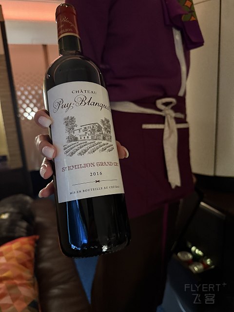 嚇, 搭頭等公寓被這樣搞! 阿提哈德航空 EY499 SIN-AUH First Apartment 飛行報告