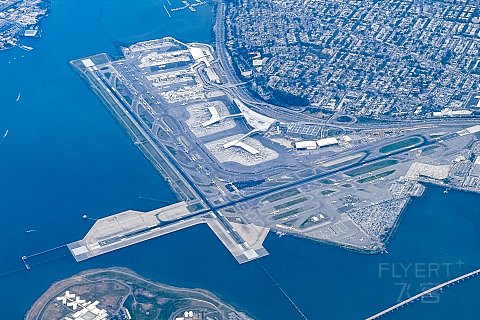 机场堵飞机｜达美航空DL2339 LGA-MIA B737-900ER头等舱体验