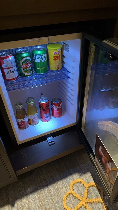 济南希尔顿豪华大床房简单入住体验