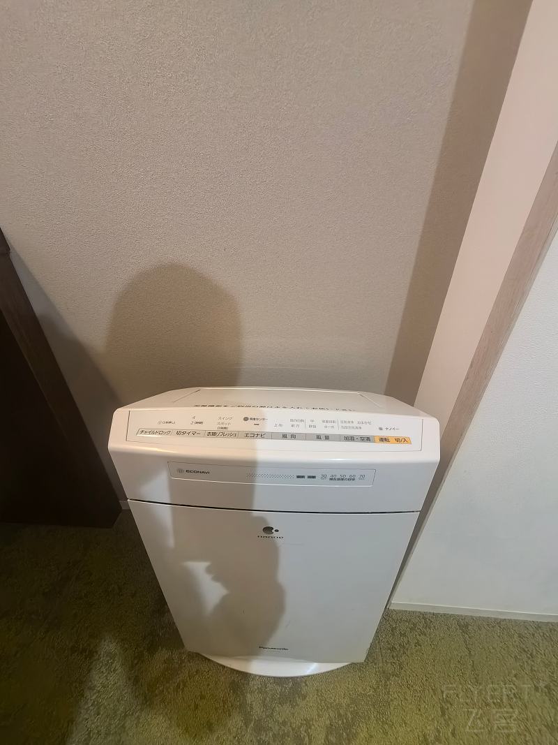 092740yZpPwi4ofaY4aH8V.jpg