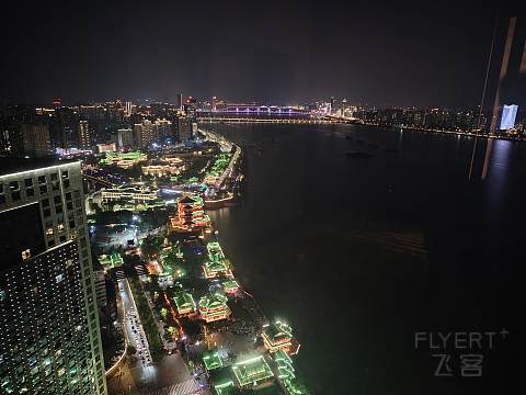 滕王阁之巅，千里之外‖滕王阁万寿宫麗枫酒店