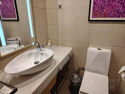 滕王阁之巅，千里之外‖滕王阁万寿宫麗枫酒店