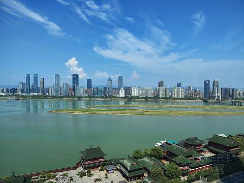 滕王阁之巅，千里之外‖滕王阁万寿宫麗枫酒店