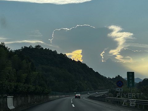 深夜打卡惠州中海希尔顿，好地段＋硬件崭新