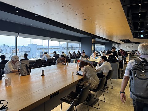 国庆第三天｜羽田机场T1 POWER LOUNGE NORTH深度测评