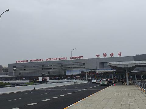 上海奶航，吉祥梦想。-吉祥航空 HO1885 SHA-SZX 波音787-9 经济舱