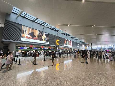上海奶航，吉祥梦想。-吉祥航空 HO1885 SHA-SZX 波音787-9 经济舱
