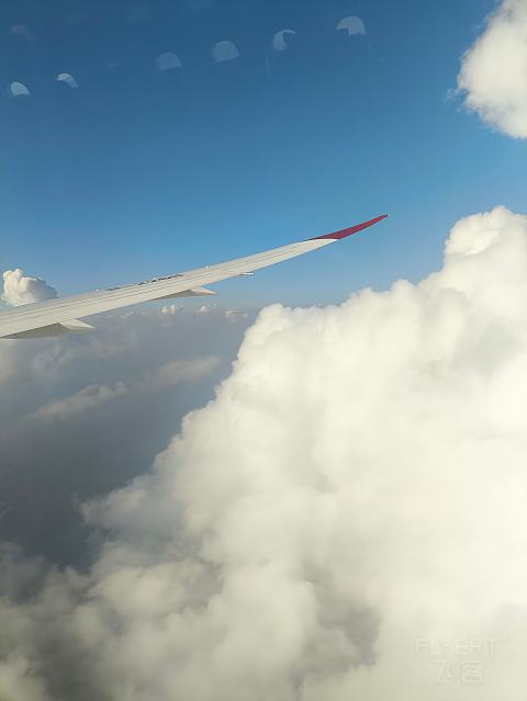 上海奶航，吉祥梦想。-吉祥航空 HO1885 SHA-SZX 波音787-9 经济舱