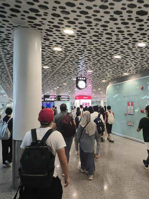 上海奶航，吉祥梦想。-吉祥航空 HO1885 SHA-SZX 波音787-9 经济舱