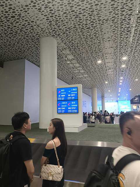 上海奶航，吉祥梦想。-吉祥航空 HO1885 SHA-SZX 波音787-9 经济舱