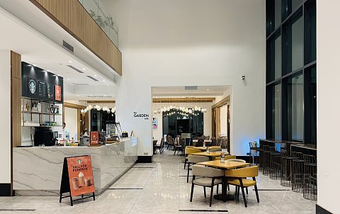 从容自若•理想之地|吉隆坡机场旁雪邦假日酒店(Holiday Inn Sepang)入住体验