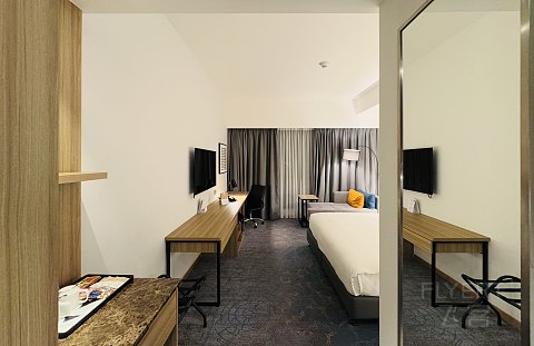 从容自若•理想之地|吉隆坡机场旁雪邦假日酒店(Holiday Inn Sepang)入住体验