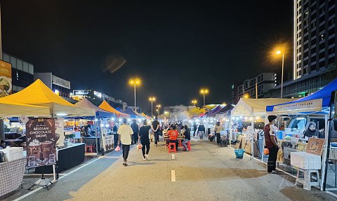 从容自若•理想之地|吉隆坡机场旁雪邦假日酒店(Holiday Inn Sepang)入住体验