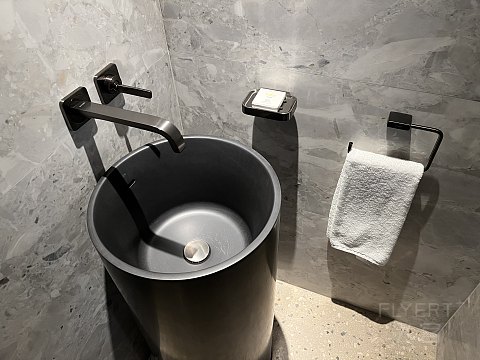 【房型首发】上海金普顿前滩酒店156平米浦江景观巴黎套房入住体验报告