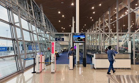 风筝与风•再次邂逅|马来西亚航空MH376KUL-CAN老旧空客330-200商务舱体验